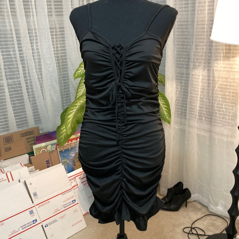 Shein black elastic dress 👗